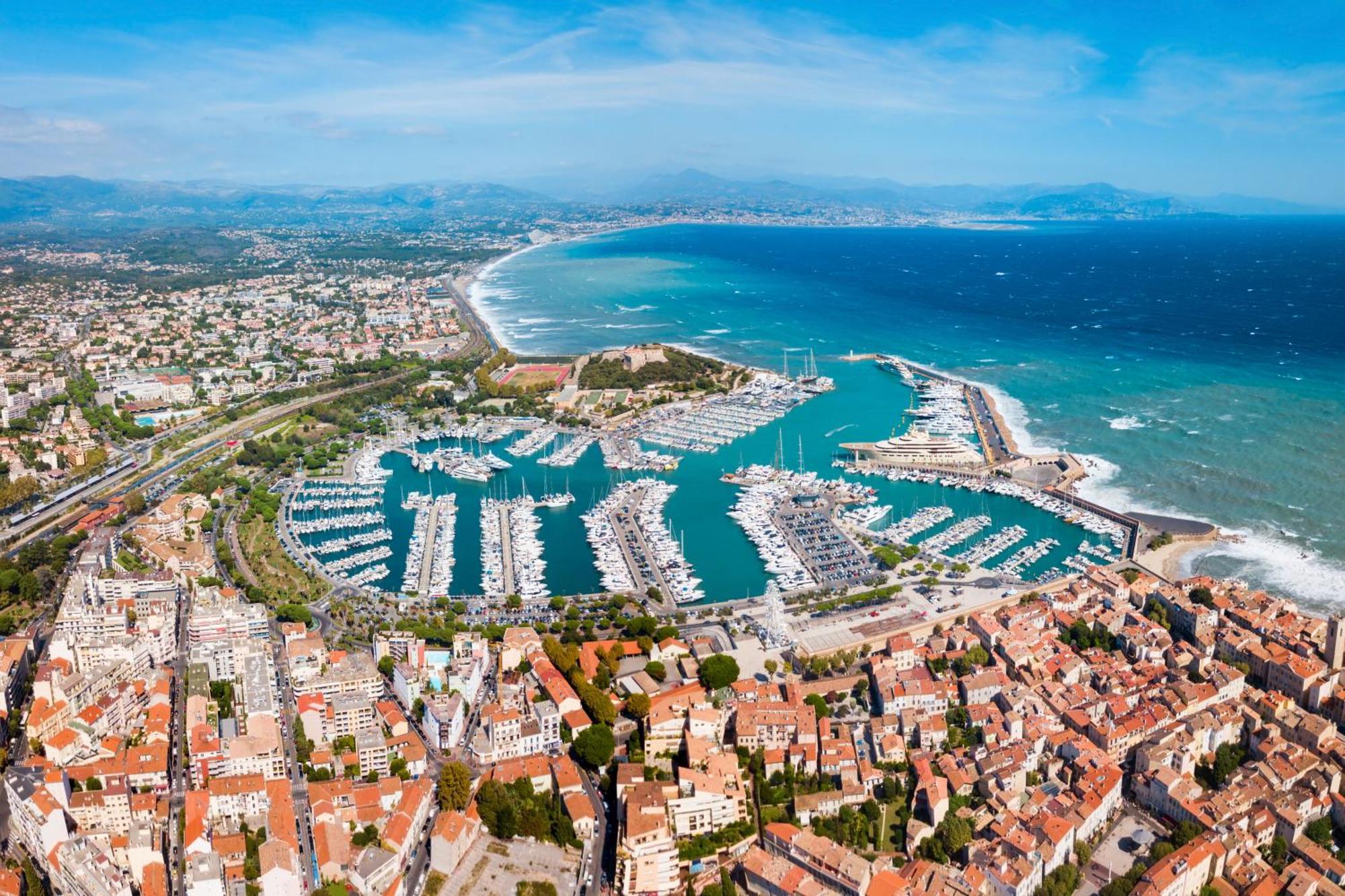 Apartment Magnifique 2 Pieces 45m2 Au Coeur Du Vieil Antibes